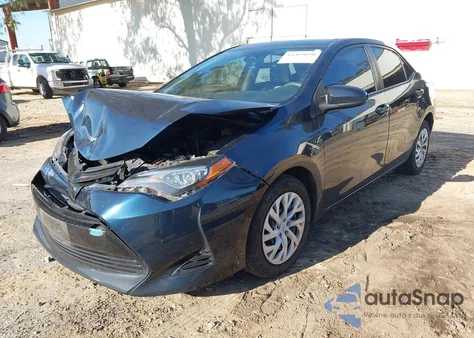 2018 Toyota Corolla Le из США, поврежденный, VIN 5YFBURHE3JP831470